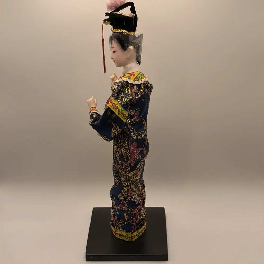 New in box, Chinese Qing Dynasty 1912 manchu princess